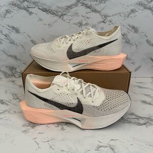 Nike ZoomX Vaporfly Next% 3 Guava Running Athletic Shoes DV4130 Women’s Size 9.5